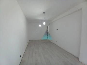 Apartamento T4 para Venda em Laranjeiro e Feijó