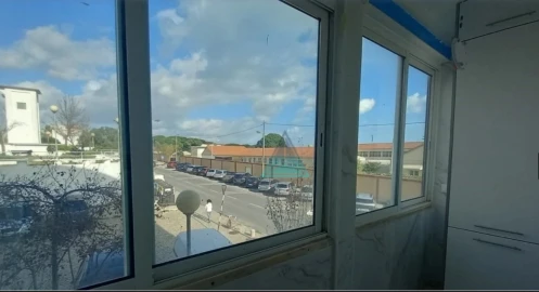 Apartamento T4 para Venda em Laranjeiro e Feijó