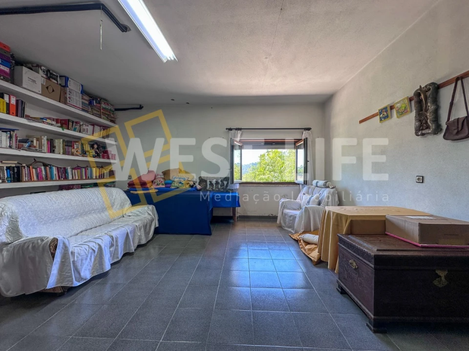 Moradia T3 para Venda em Santo Isidoro Foto 20