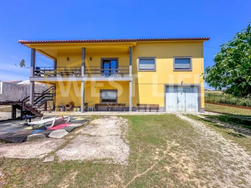 Moradia T3 para Venda em Santo Isidoro