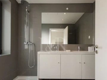 Apartamento T1 para Venda em Misericórdia