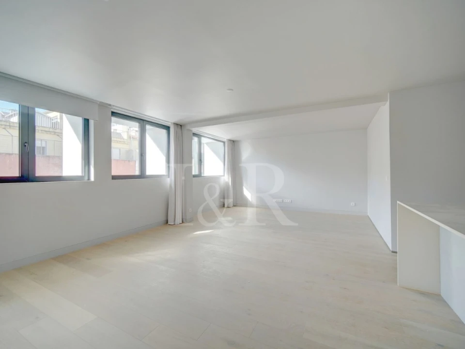 Apartamento T2 para Venda em Avenidas Novas Foto 2