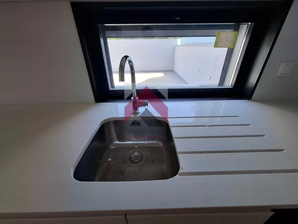 Apartamento T2 para Venda em Esgueira Foto 4