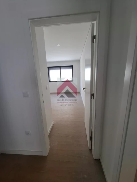 Apartamento T2 para Venda em Esgueira
