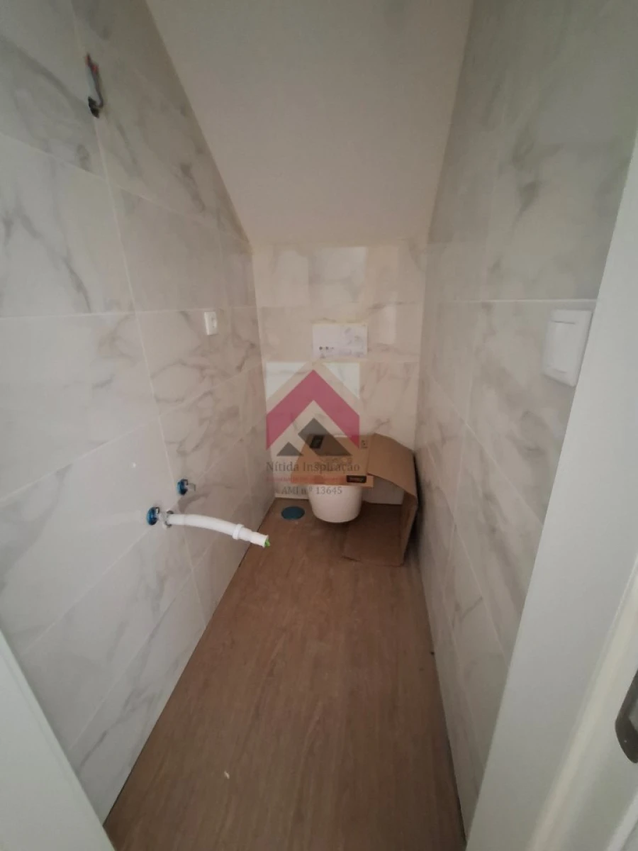 Apartamento T2 para Venda em Esgueira Foto 8