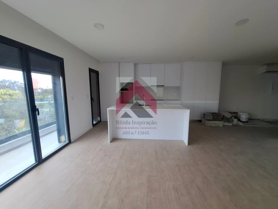Apartamento T2 para Venda em Esgueira Foto 2