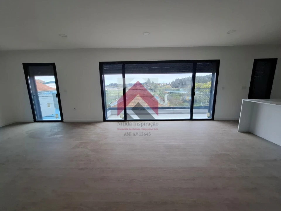 Apartamento T2 para Venda em Esgueira Foto 4