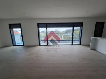 Apartamento T2 para Venda em Esgueira