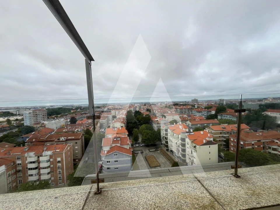 Apartamento T4 para Venda em Glória e Vera Cruz Foto 49