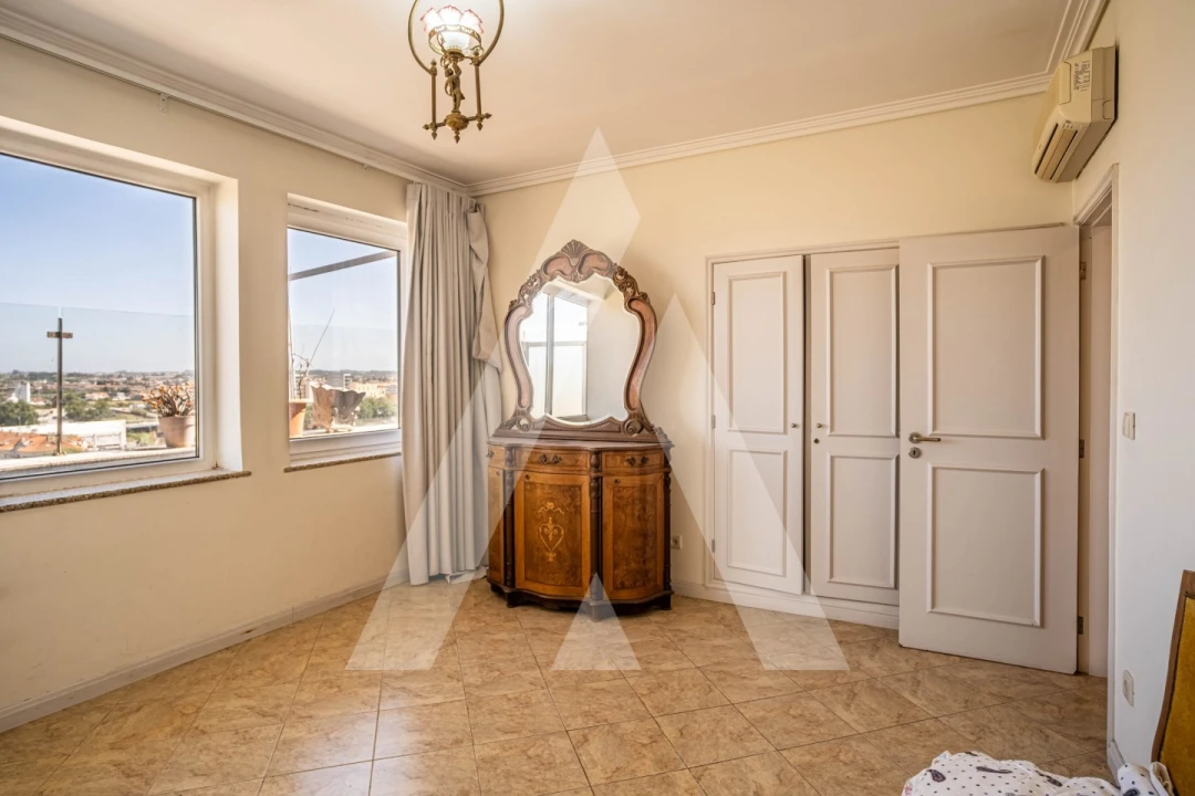 Apartamento T4 para Venda em Glória e Vera Cruz Foto 41