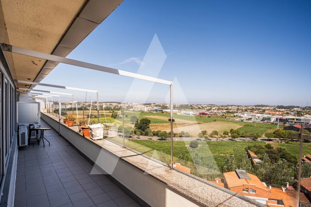 Apartamento T4 para Venda em Glória e Vera Cruz Foto 47