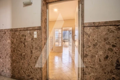 Apartamento T4 para Venda em Glória e Vera Cruz