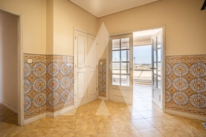 Apartamento T4 para Venda em Glória e Vera Cruz