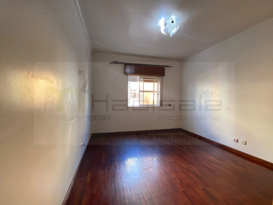 Apartamento T2 para Venda em Algueirão-Mem Martins Foto 25