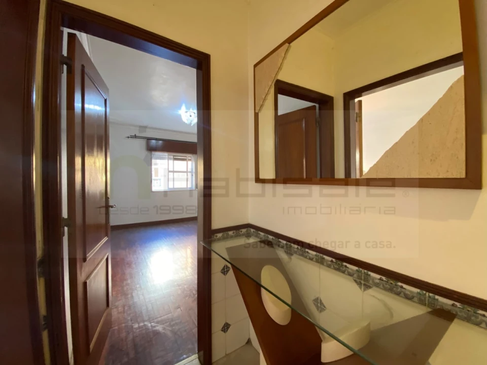 Apartamento T2 para Venda em Algueirão-Mem Martins Foto 26