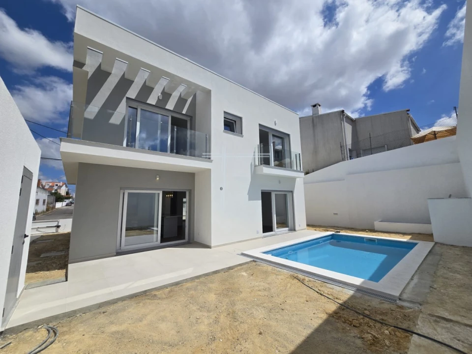 Moradia T4 para Venda em Charneca de Caparica e Sobreda Foto 29