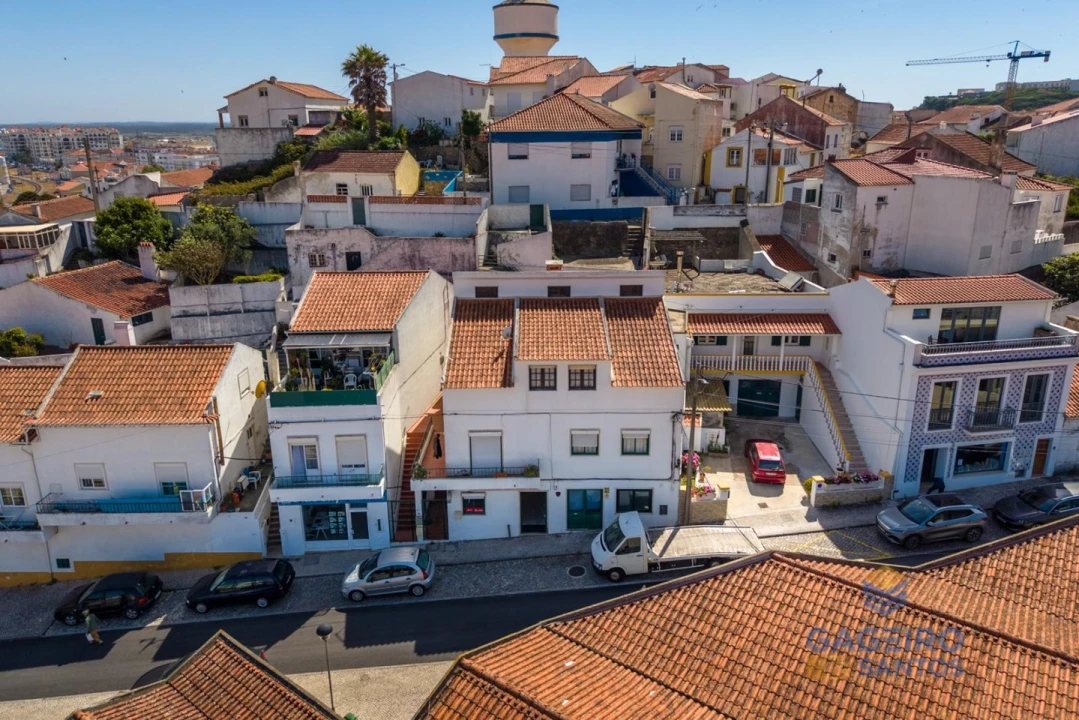 Prédio para Venda em São Martinho do Porto Foto 11