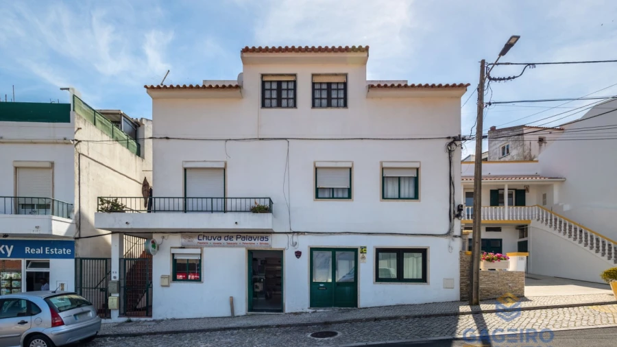 Prédio para Venda em São Martinho do Porto
