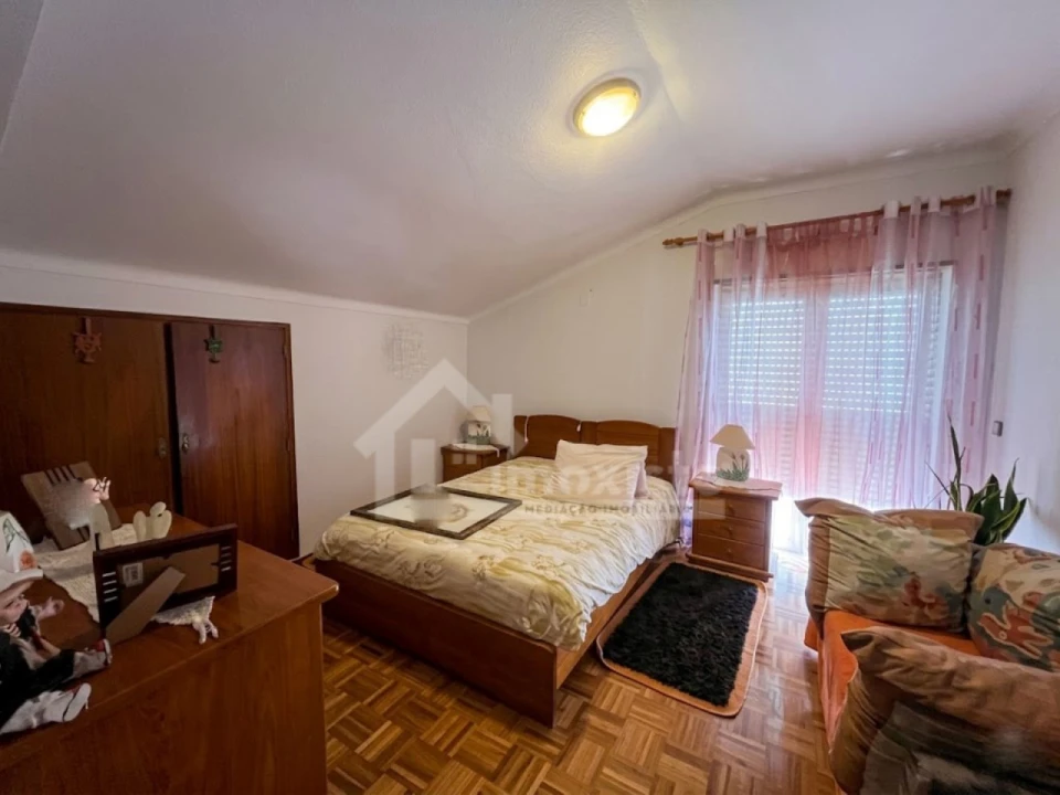 Apartamento T2 para Venda em Coimbrão Foto 12