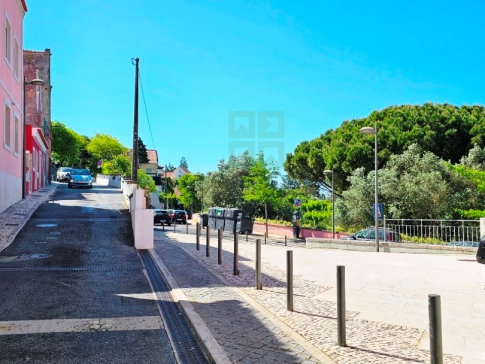 Prédio para Venda em Oeiras e São Julião da Barra, Paço de Arcos e Caxias Foto 2