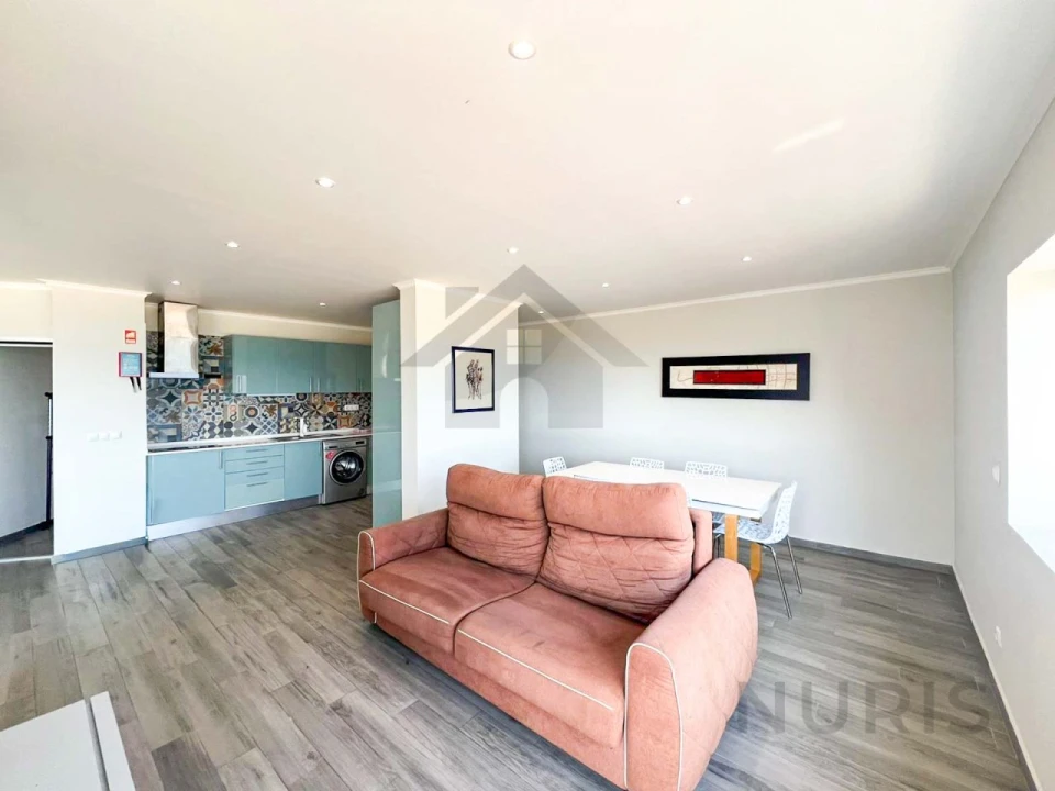 Apartamento T2 para Venda em Portimão Foto 7