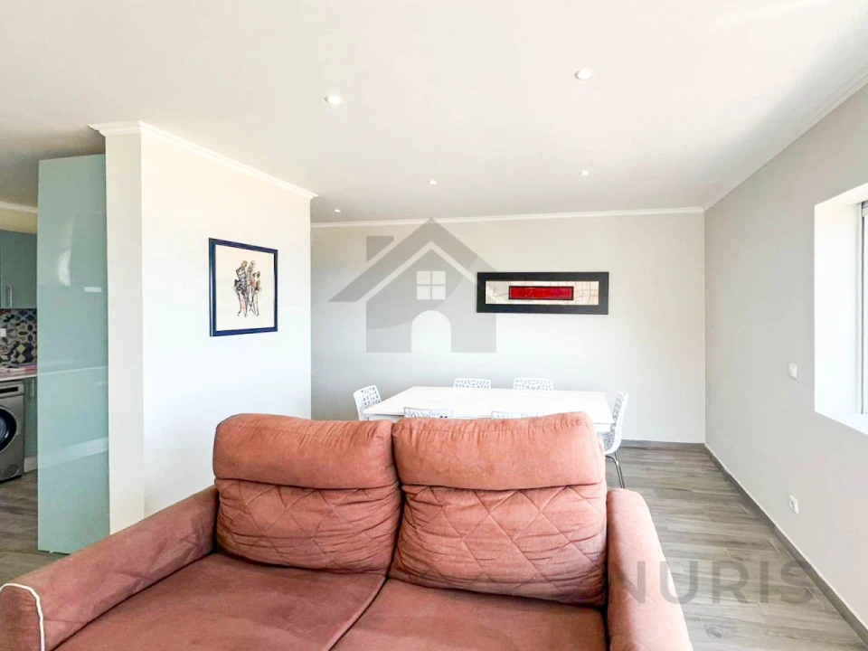 Apartamento T2 para Venda em Portimão Foto 8