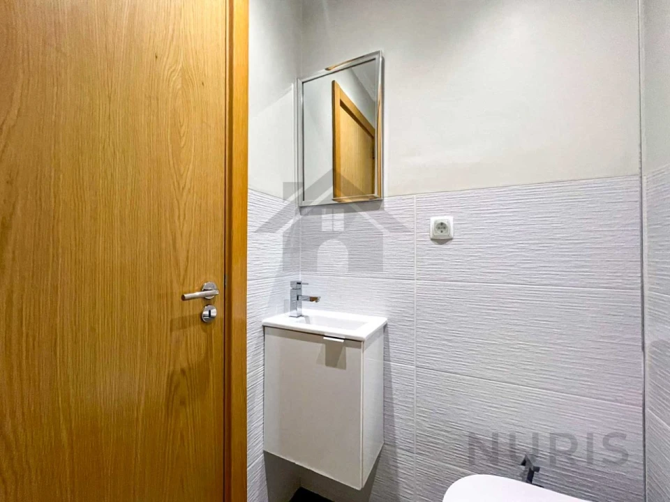 Apartamento T2 para Venda em Portimão Foto 16