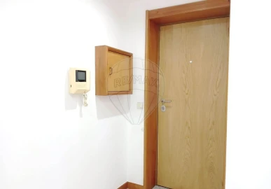Apartamento T3 para Arrendamento em Canidelo