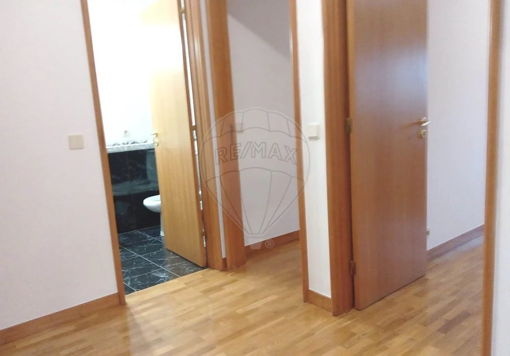 Apartamento T3 para Arrendamento em Canidelo Foto 7