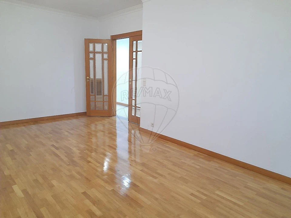Apartamento T3 para Arrendamento em Canidelo Foto 20