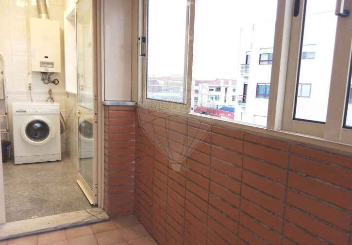 Apartamento T3 para Arrendamento em Canidelo Foto 23