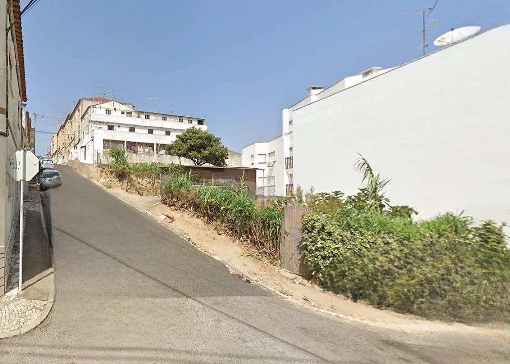Terreno para Venda em Santa Iria de Azoia, São João da Talha e Bobadela Foto 3