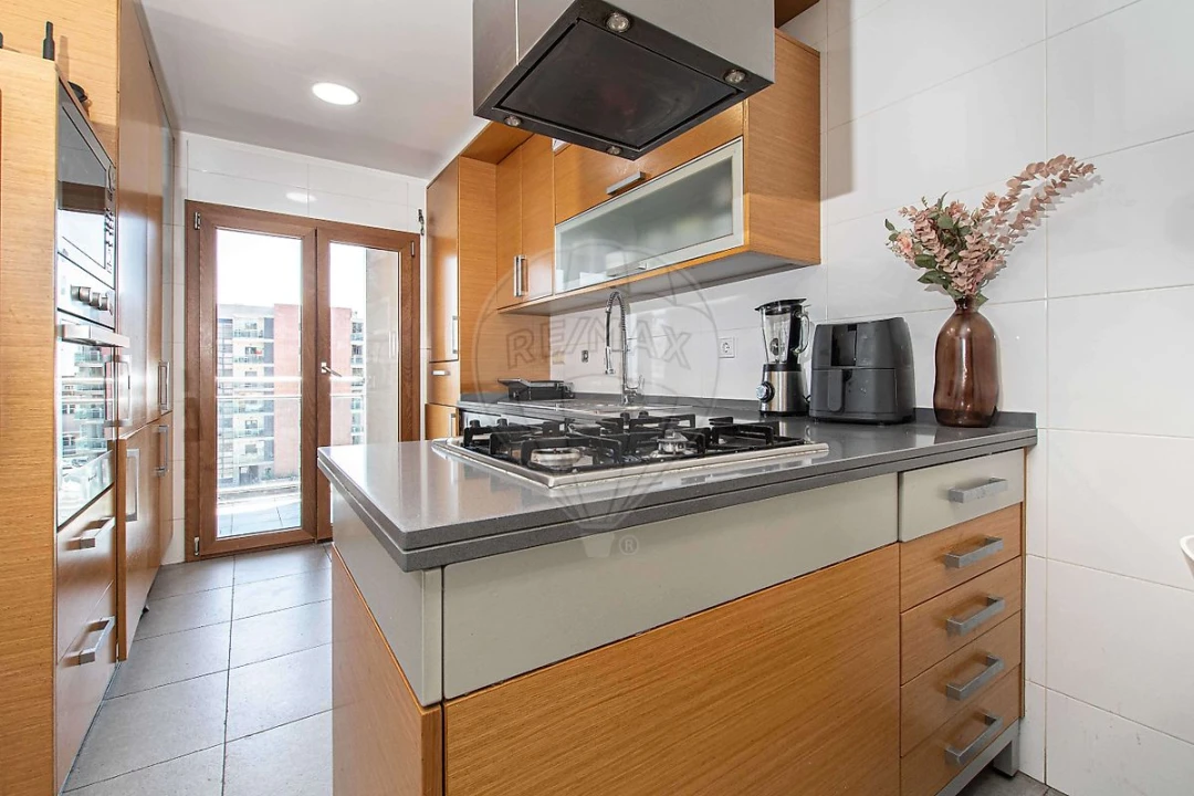 Apartamento T3 para Venda em Alverca do Ribatejo e Sobralinho Foto 16