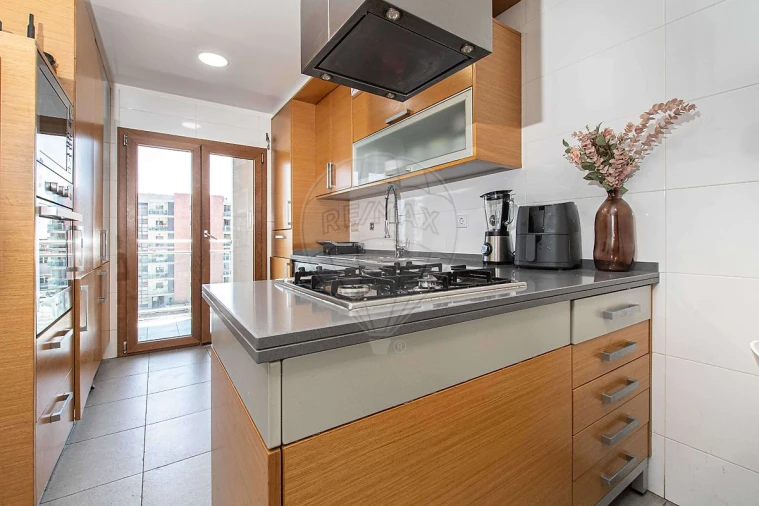 Apartamento T3 para Venda em Alverca do Ribatejo e Sobralinho Foto 16