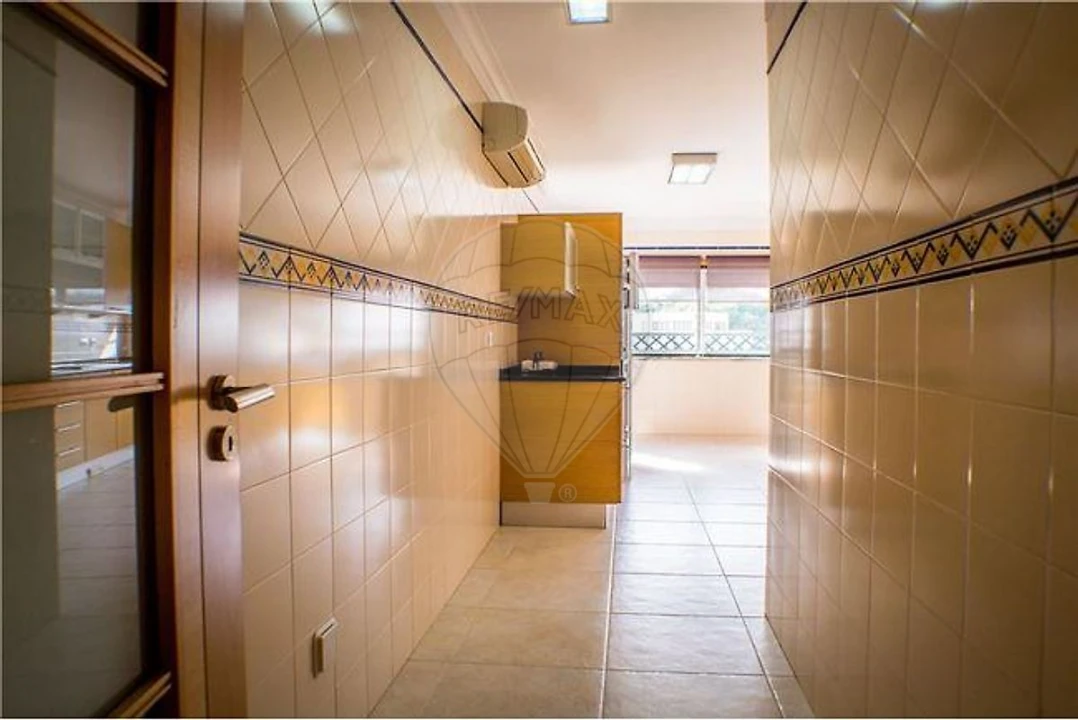 Apartamento T2 para Arrendamento em Póvoa de Santa Iria e Forte da Casa Foto 5