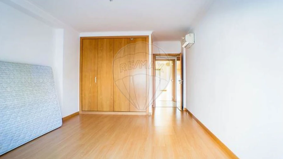 Apartamento T2 para Arrendamento em Póvoa de Santa Iria e Forte da Casa