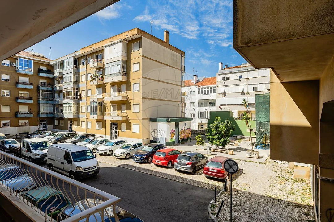 Apartamento T3 para Venda em Alverca do Ribatejo e Sobralinho Foto 33