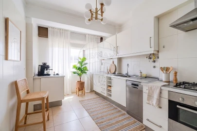 Apartamento T3 para Venda em Alverca do Ribatejo e Sobralinho