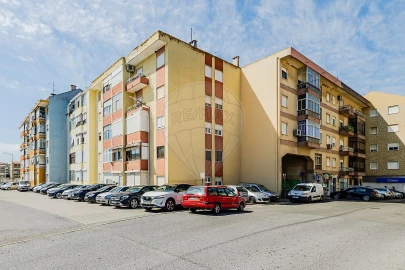 Apartamento T3 para Venda em Alverca do Ribatejo e Sobralinho