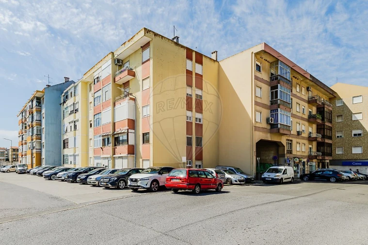 Apartamento T3 para Venda em Alverca do Ribatejo e Sobralinho Foto 36