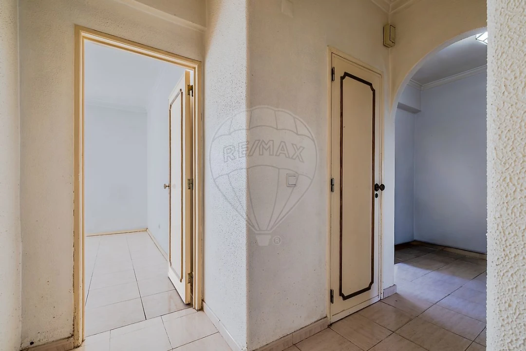 Apartamento T3 para Venda em Alverca do Ribatejo e Sobralinho Foto 25