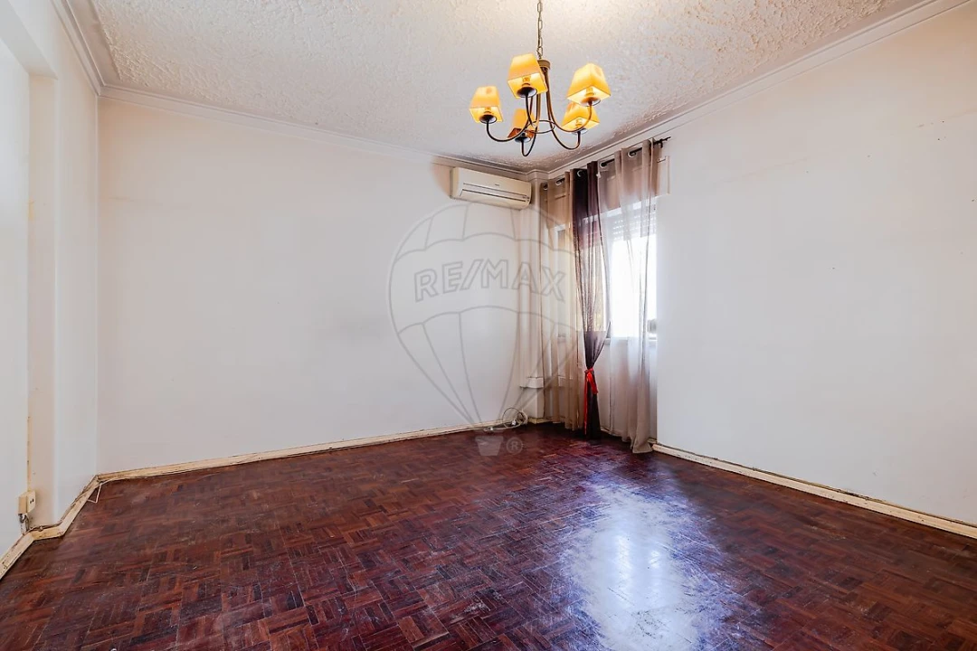 Apartamento T3 para Venda em Alverca do Ribatejo e Sobralinho Foto 13