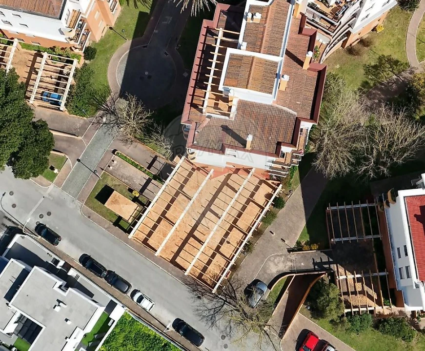 Garagem para Venda em Alverca do Ribatejo e Sobralinho Foto 2