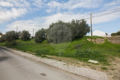 Terreno para Venda em Alenquer (Santo Estêvão e Triana)