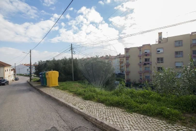 Terreno para Venda em Alenquer (Santo Estêvão e Triana)