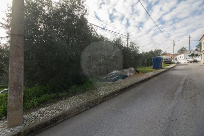 Terreno para Venda em Alenquer (Santo Estêvão e Triana)