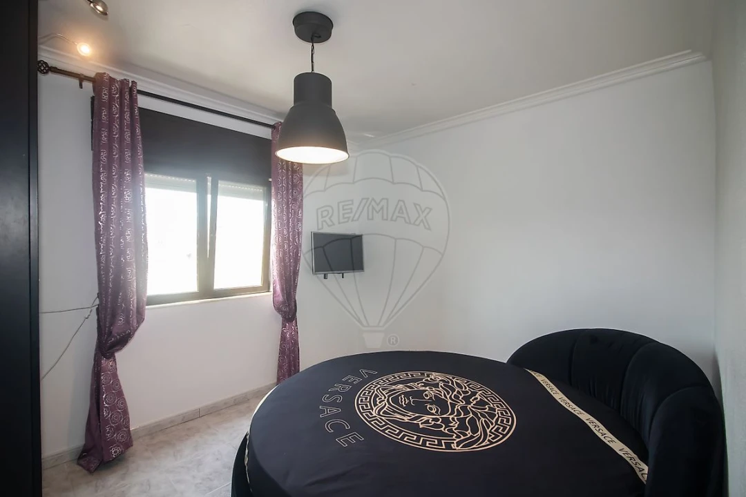 Apartamento T3 para Venda em Carregado e Cadafais Foto 6