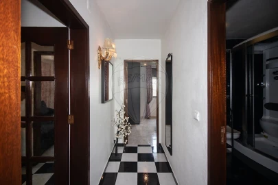 Apartamento T3 para Venda em Carregado e Cadafais