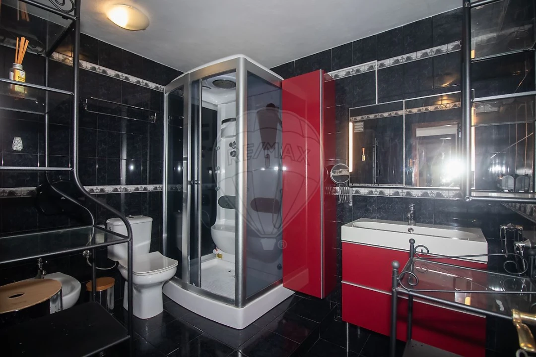Apartamento T3 para Venda em Carregado e Cadafais Foto 5