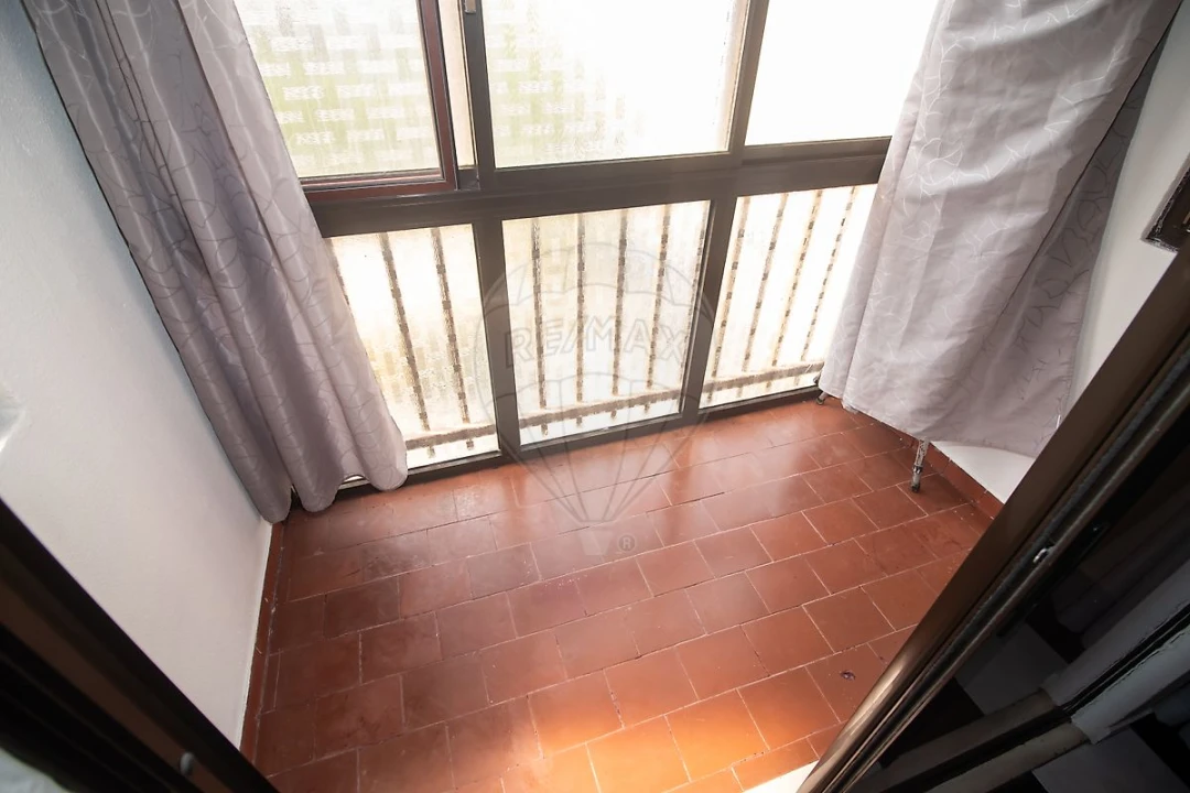 Apartamento T3 para Venda em Carregado e Cadafais Foto 7